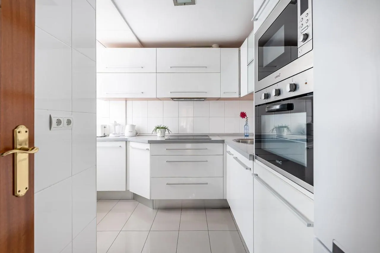 Family Scandinavia Center Historic 2Rooms Malaga Apartment