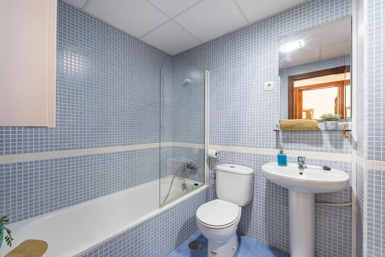 Family Scandinavia Center Historic 2Rooms Malaga Apartment